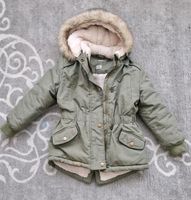 Khaki Grüne winterjacke gefüttert 104 Berlin - Neukölln Vorschau