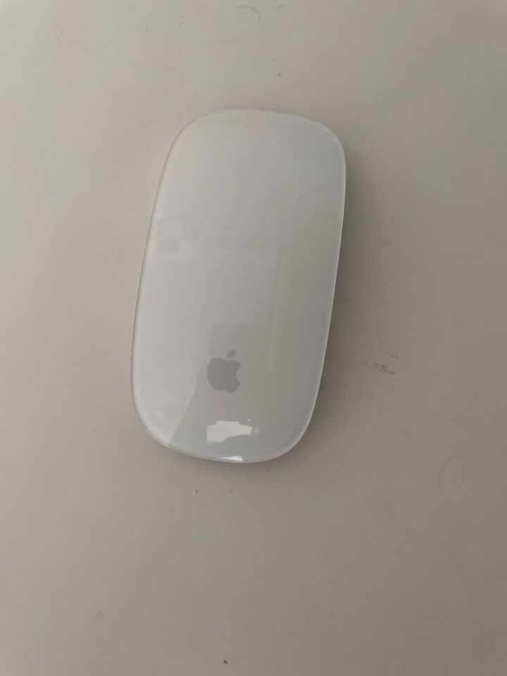 Apple Magic Mouse & Keyboard in Meckenheim