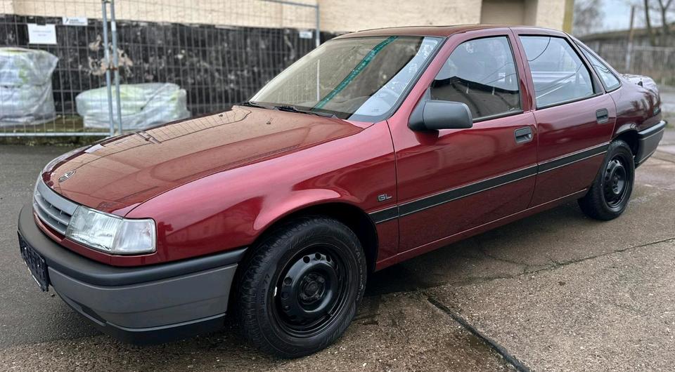 Opel Vectra 5 Türer Tüv Neu 8fach bereift wenig Kilometer in Nordhausen