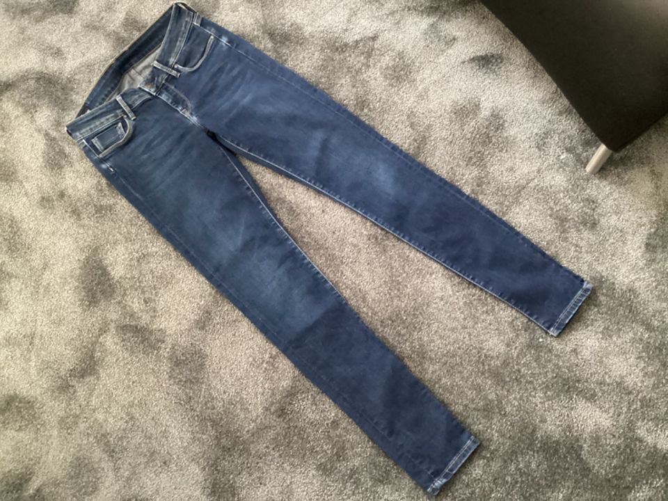 Pepe Diesel Review Jeans Hosen W27 W28 neuwertig ab 5€ in Berlin