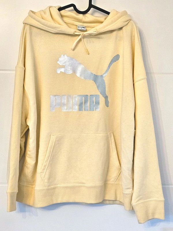 Puma-Hoodie-gelb-Crystal Galaxy-L 38/40-Pastelgoth-Gothic in Voerde (Niederrhein)