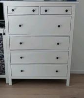 Ikea Hemnes Kommode rein weiß *Rarität* mit Glasplatte Nordrhein-Westfalen - Goch Vorschau