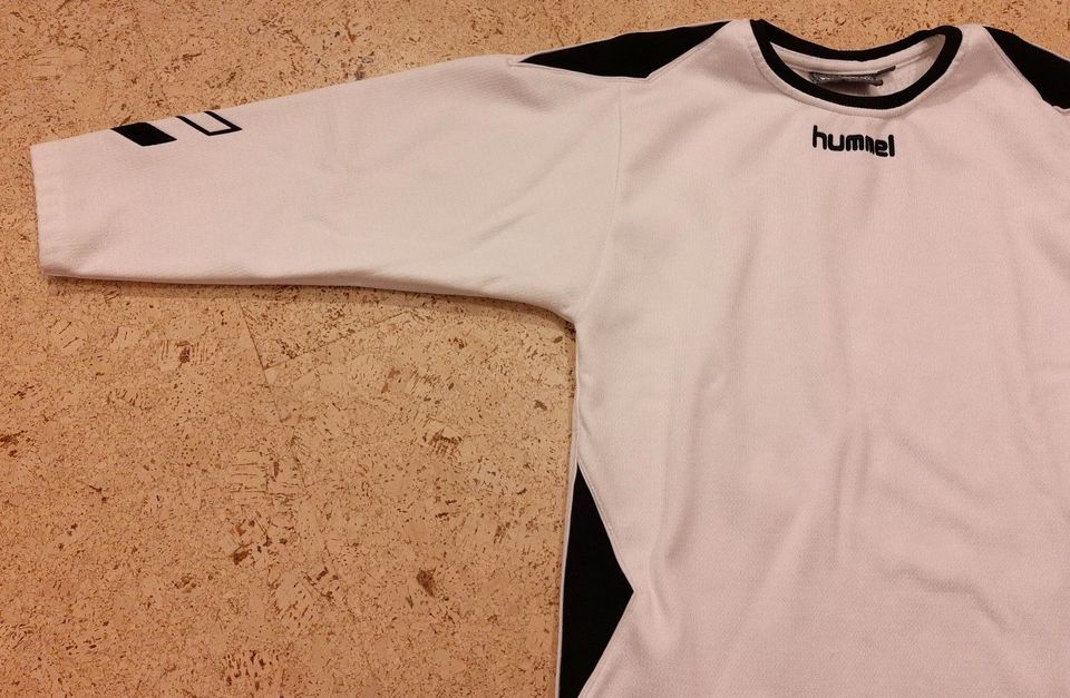 ⭐ HUMMEL ⭐ Shirt weiß innen angeraut Gr. 146 in Ahrensburg