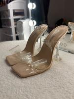 Heels mit Durchsichtigen Riemen und Schleife Hannover - Herrenhausen-Stöcken Vorschau
