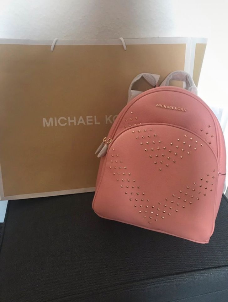 Michael Kors Rucksack in Bremen