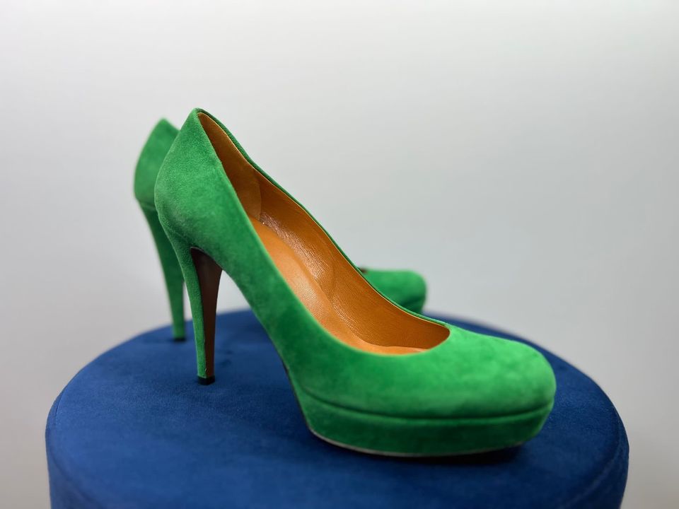 Gucci Damen High Heels Pumps Schuhe Grün Gr. 38 in Wolnzach