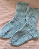 Stricksocken verschiedene Größen und Farben Sachsen - Thalheim/Erzgebirge Vorschau