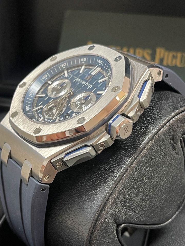 Audemars Piguet 26480TI Royal Oak Offshore Titan Full Set 2021 in Andernach