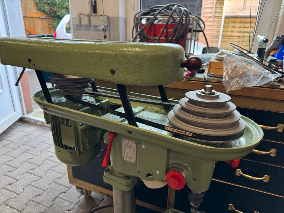 Säulenbohrmaschine/Ständerbohrmaschine/Tischbohrmaschine in Strausberg