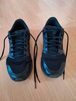 Puma Sneaker schwarz Gr 40 eher 39,5 Nordrhein-Westfalen - Sankt Augustin Vorschau