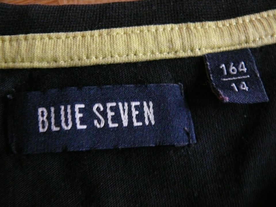 3 T-Shirts von Benetton,Blue Seven,UP Top Gr.164 in Hattingen