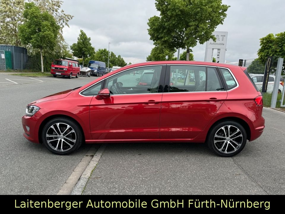 Volkswagen Golf Sportsvan VII Highline 1.4*DSG*NAVI*XENON in Fürth