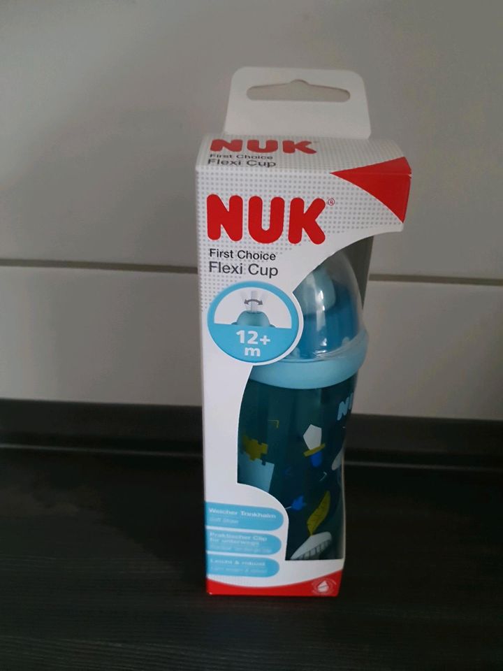 NEU  - NUK Flasche ab 12Monate in Dresden