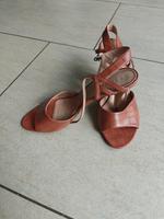 ESPRIT Sandalen mit Absatz braun Niedersachsen - Lehrte Vorschau