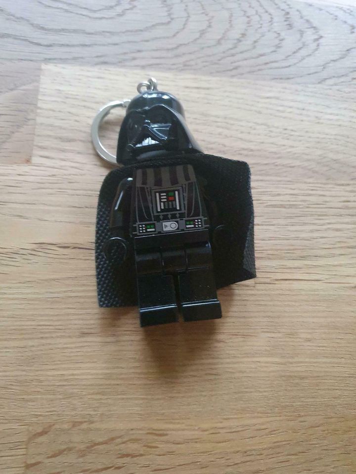 Lego Star Wars 7203, Figuren, Taschenlampe Darth Vader, Droide in Bremen