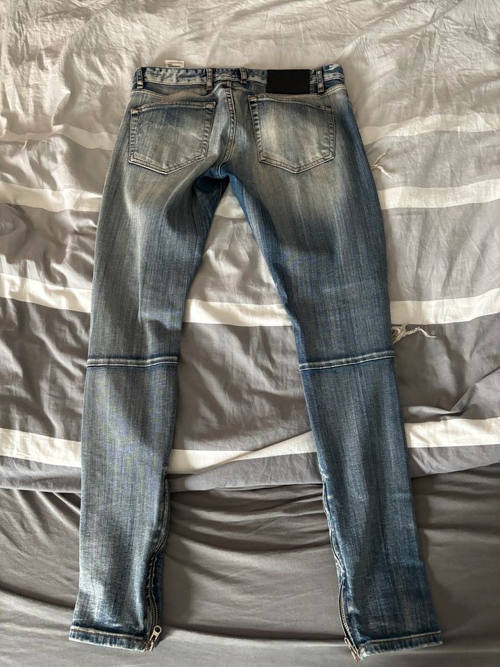 Ripped jeans mit zipper in Schöneck
