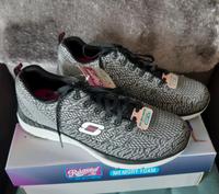 +NEU+ SKECHERS Valeris Relaxed fit, schwarz/silber(weiß) Gr. 41 Baden-Württemberg - Walzbachtal Vorschau