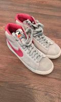 Nike Blazer Mid Sneaker Sportschuhe Schuhe Gr.38,5 grau/pink Hessen - Bad Schwalbach Vorschau