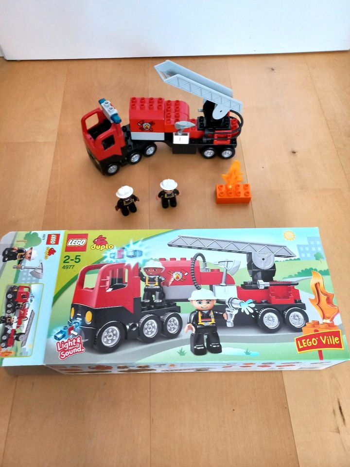 Lego Duplo 4977 Feuerwehr komplett Originalverpackung in Niederkassel