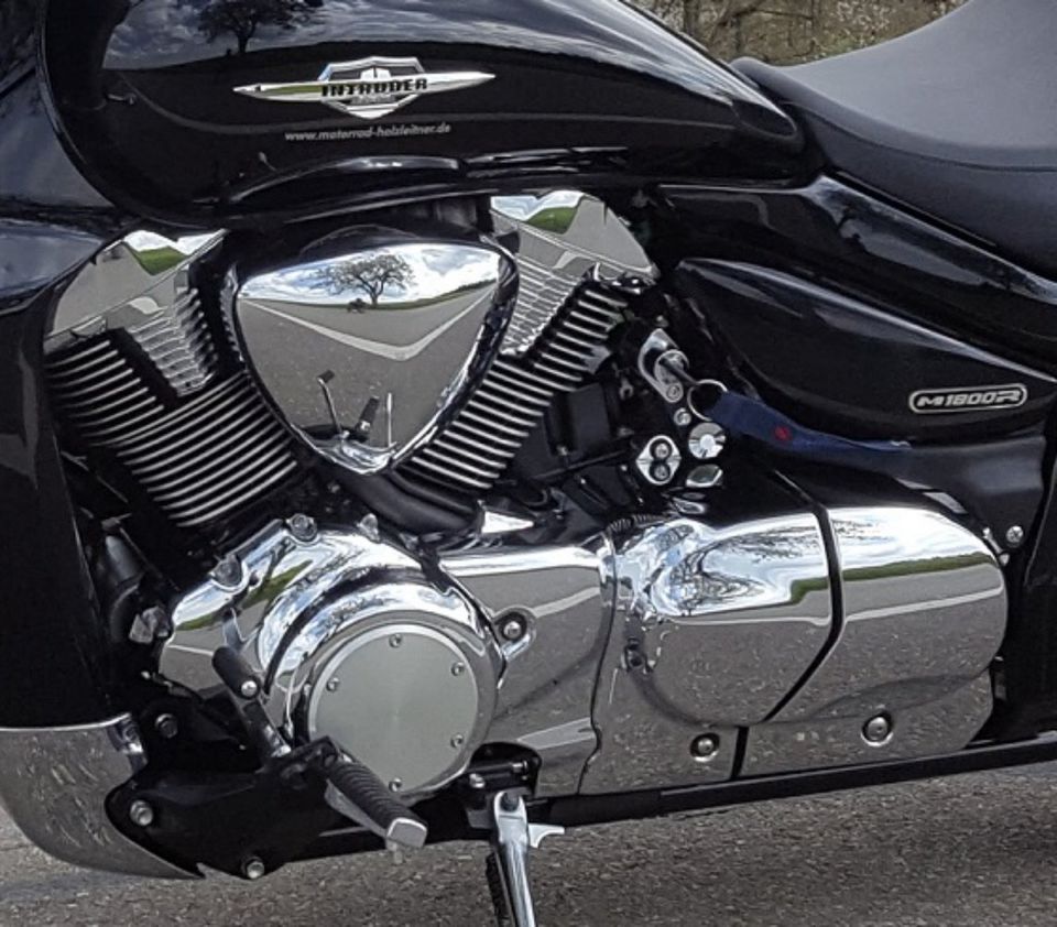 Suzuki Intruder VZR 1800 N in Meßstetten