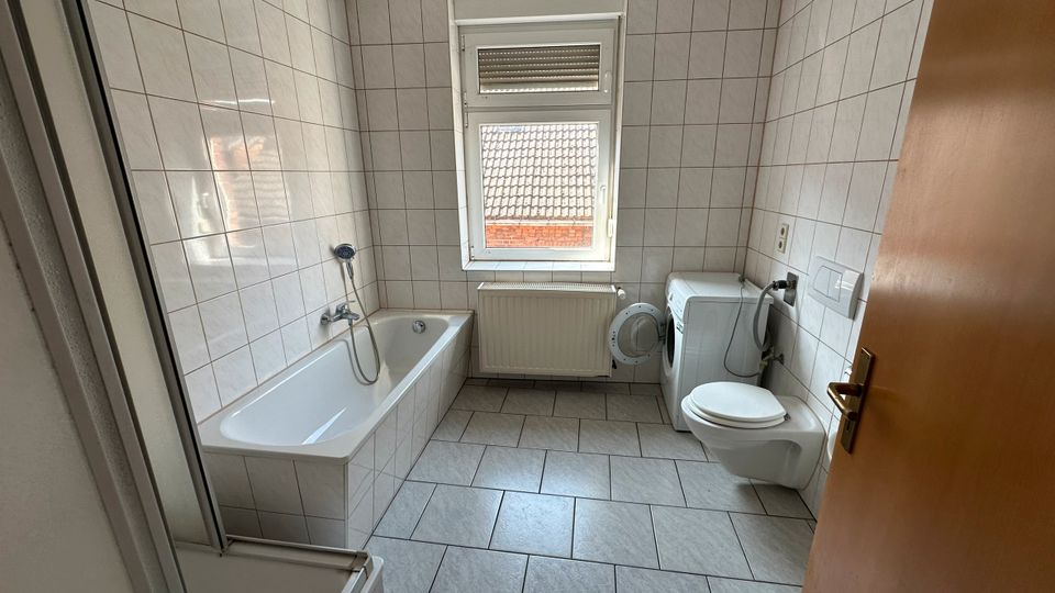 helle 1  1/2 Zimmer Wohnung bei Arneburg in Hassel bei Stendal