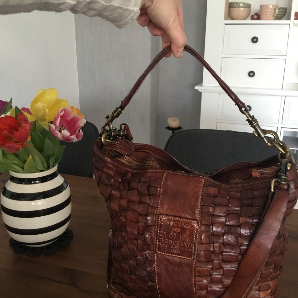 NP 530€ Campomaggi wunderschöne Tasche Flechtleder Braun 2 Gurte in Bochum