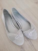 Marco Tozzi Ballerina Schuhe weiß Silber 37 Nordrhein-Westfalen - Arnsberg Vorschau