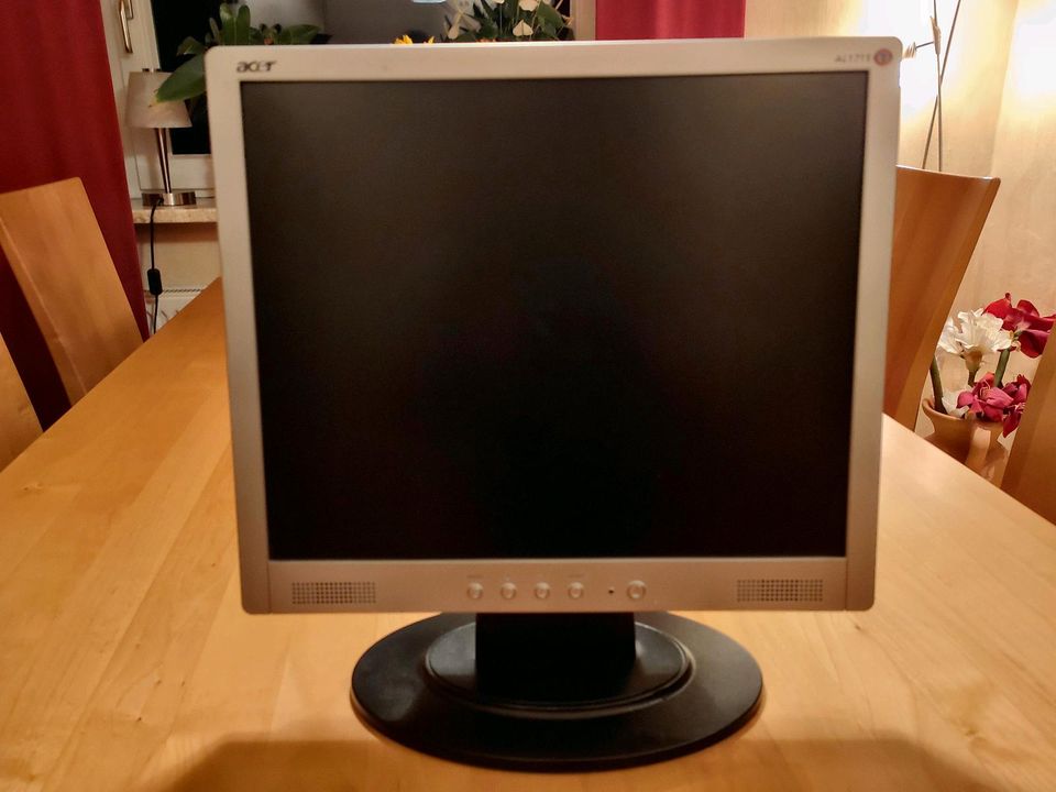 Monitor Acer AL1715 in Bremen