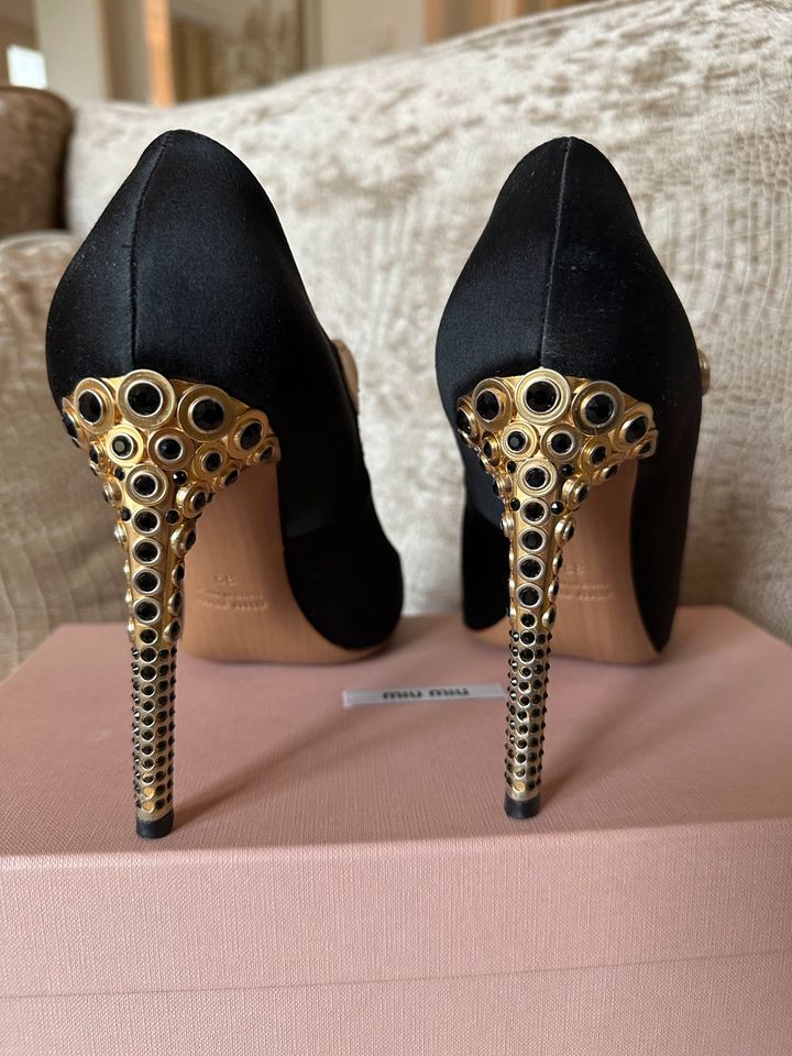 Miu Miu Mary Jane Pumps SchuheSatin Gold Heels schwarz Steine 39 in Düsseldorf