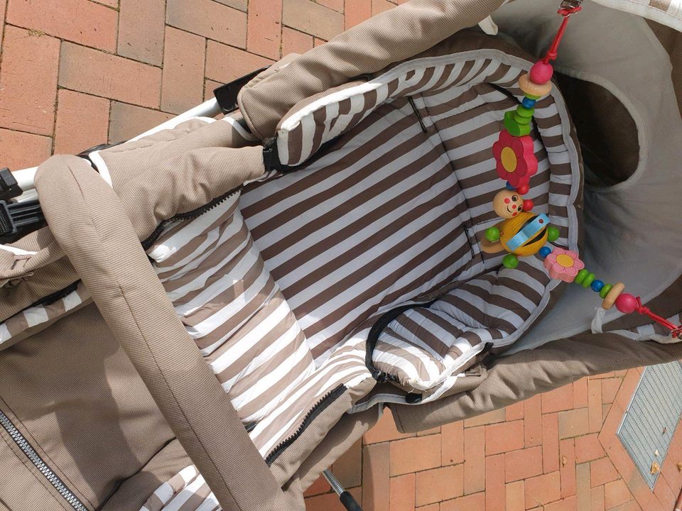 Kinderwagen hartan +  GRATIS Babyschale inkl. Isofix Basisstation in Leipzig