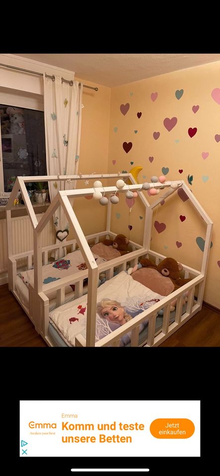Kinderbett Hausbett mit Matratze 70x140 200 pro Bett in Lünen