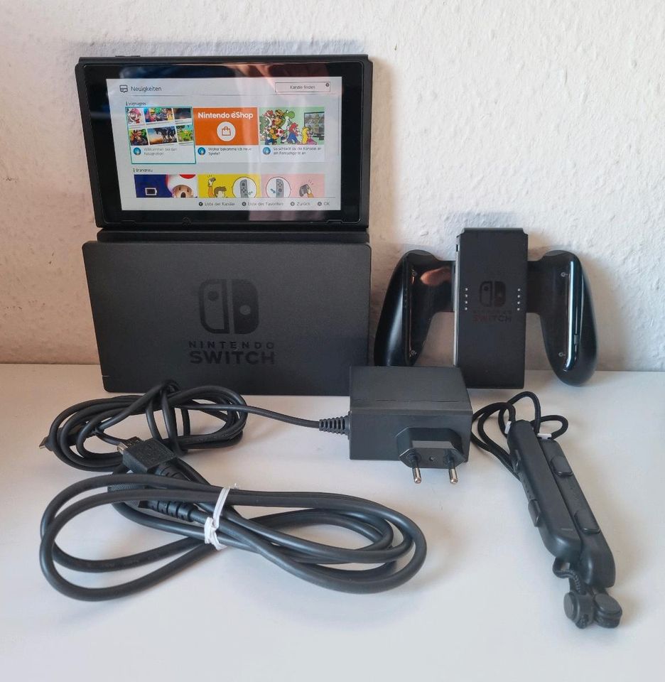 Nintendo Switch Konsole CFW fähiges Modell in Köln