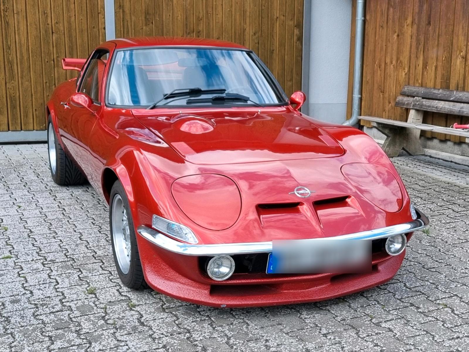 Abbildung des Autos Opel GT 2 Liter C20NE 19…