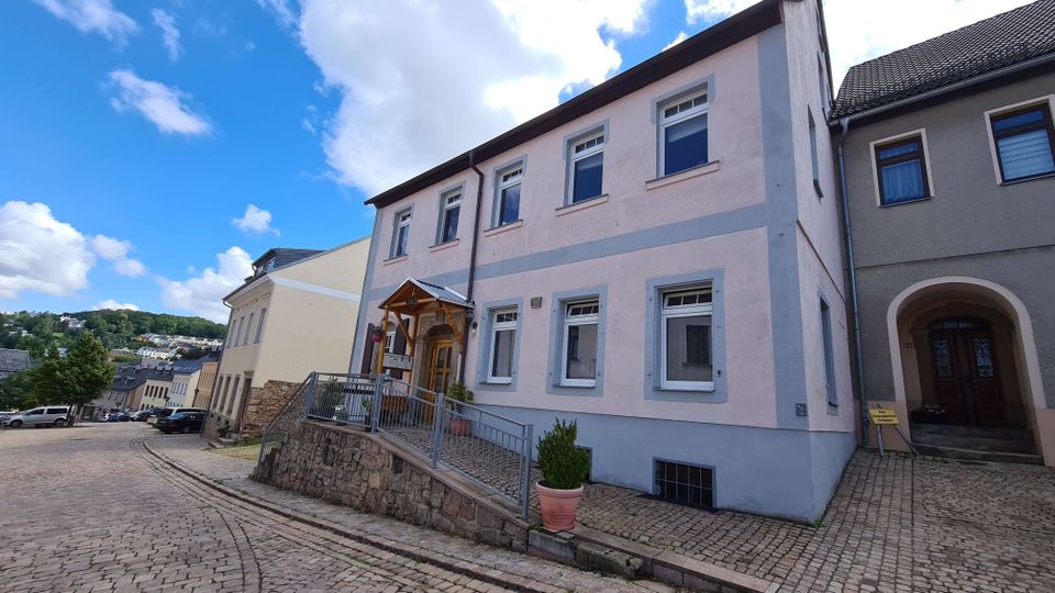 Schönes Stadthaus im Zentrum von Kirchberg! in Kirchberg