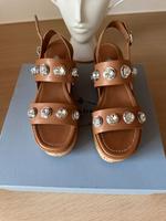Prada Sandalen Plateau NEU Gr. 38 Bayern - Eggenfelden Vorschau