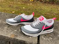 Nike Theas in Gr. 36,5 Düsseldorf - Düsseltal Vorschau