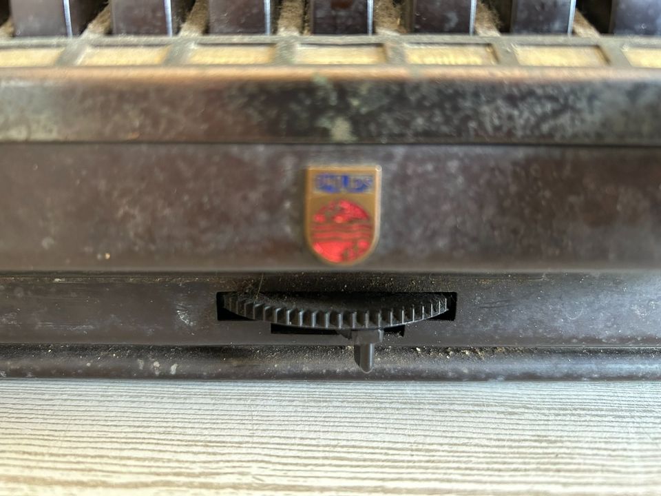 Philips Röhrenradio, Typ 735A aus 1939 - für Sammler & Liebhaber in Emmerich am Rhein