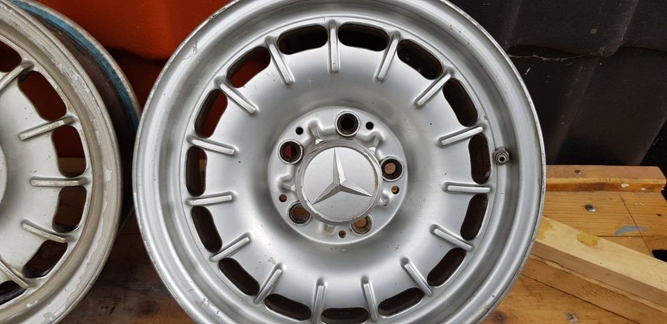 Original Mercedes 123 Alufelgen(1 Satz) Barock-Style 6 1/2 x14H2 in Ronnenberg