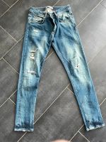 Zara Jeans Slim Fit Größe 42 -wie neu!!! Hessen - Hofbieber Vorschau