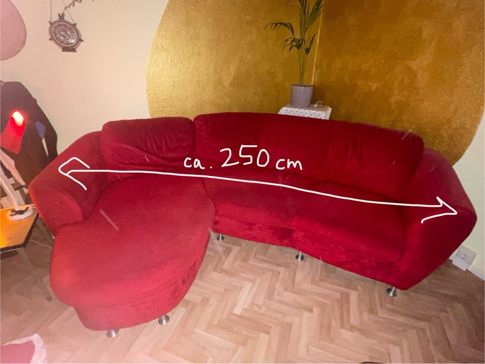 Eck Sofa Rot - zweiteilig in Berlin