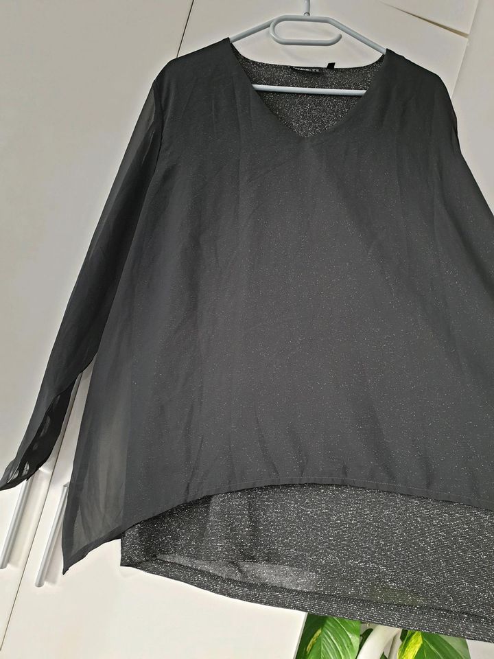 Feinstrick Shirt/dünner Pullover mit Glitzerfäden Gr. 48 in Langenfeld