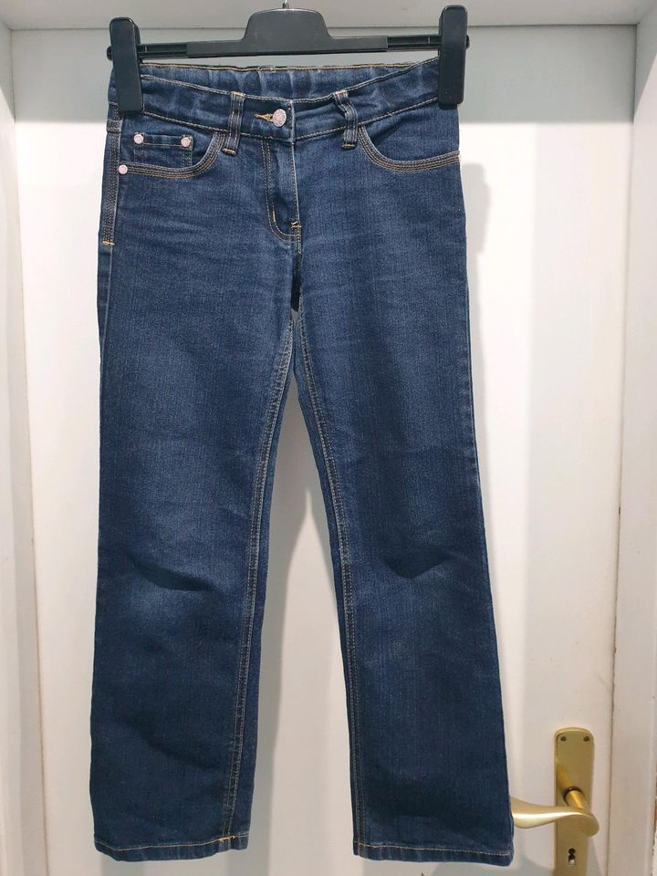 Mädchen Hose Jeans in Gr.146 von Tschibo in Bielefeld