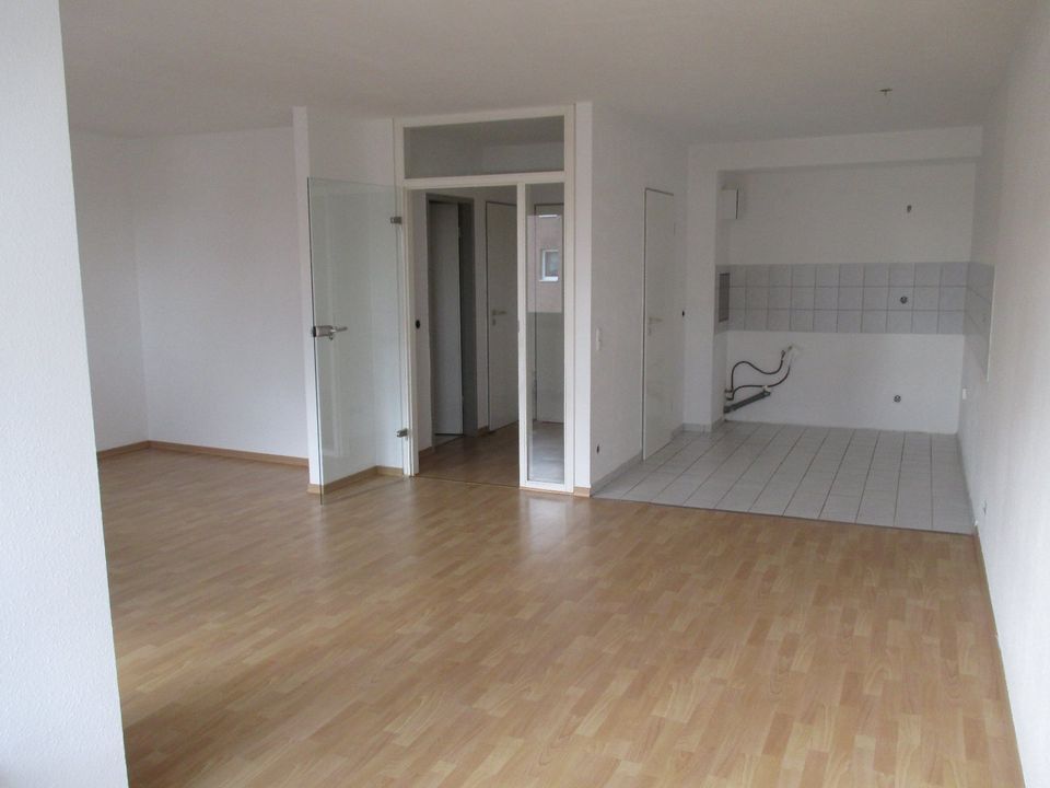 04435 Radefeld * Wohnungspaket * 3 ETW * Balkon + KfZ-SP * 156 m² in Leipzig