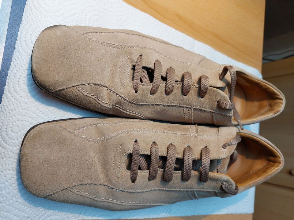 Hugo Boss Schuhe Gr. 43 in Dinslaken