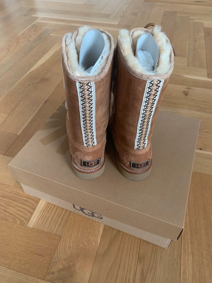 UGG Boots Rommy / Größe: 38 in Berlin