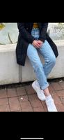 MOM Jeans Zara hellblau XS Nordrhein-Westfalen - Hürth Vorschau