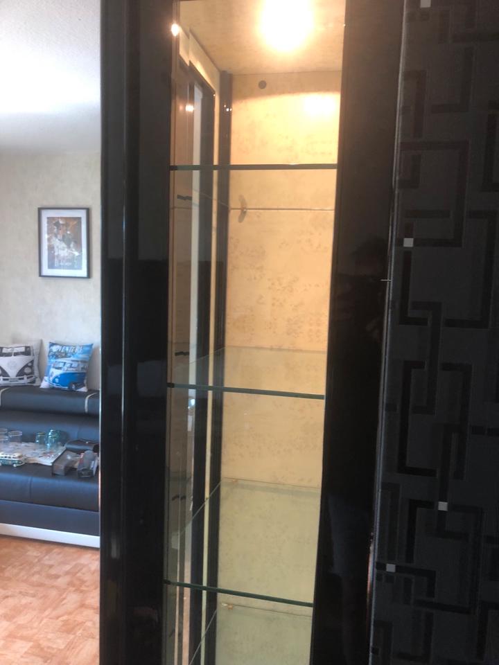 Sideboard dazu passender Vitrinen Schrank/Schwarz glänzend in Heinsberg