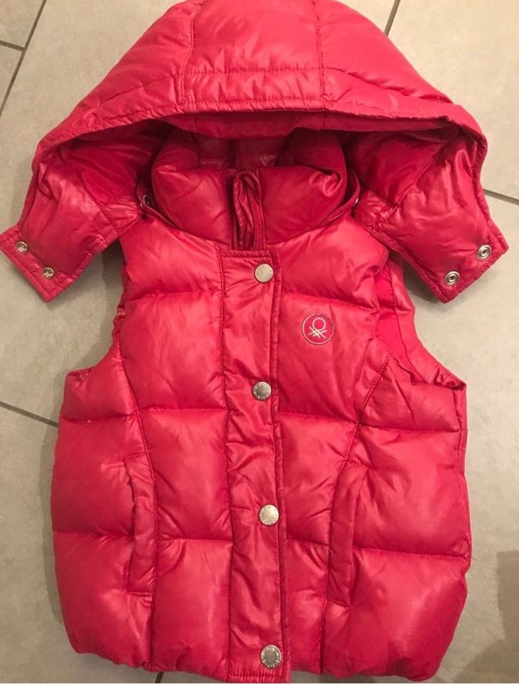 Benetton Daunenweste, Weste für Mädchen,pink,Gr.90, TOP in Esslingen