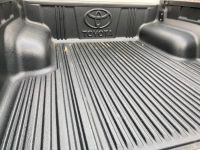 Toyota Hilux DC Original Laderaumwanne Nordrhein-Westfalen - Düren Vorschau