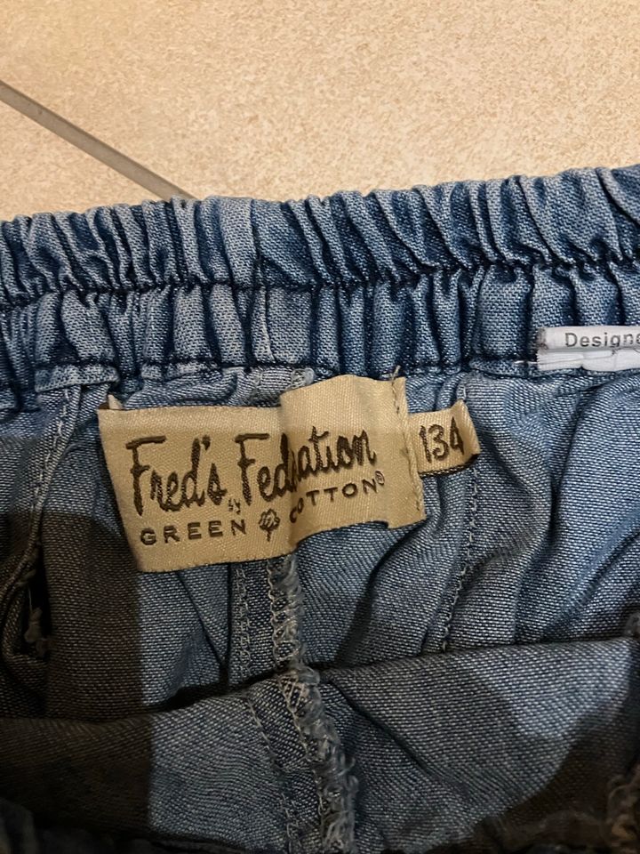 Shorts Jeans kurze Hose Gr. 134 Fred‘s Federation in Hilpoltstein